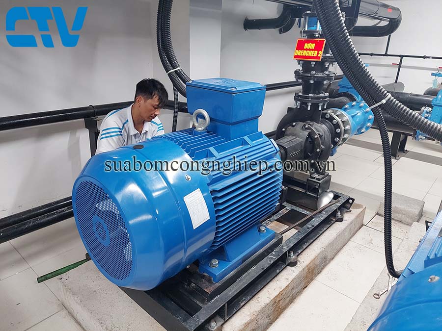 Bảo dưỡng máy bơm nước ở các khu công nghiệp