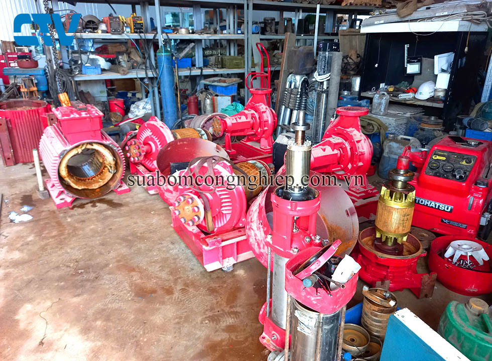 Cường Thịnh Vương sửa chữa máy bơm công nghiệp bị cháy