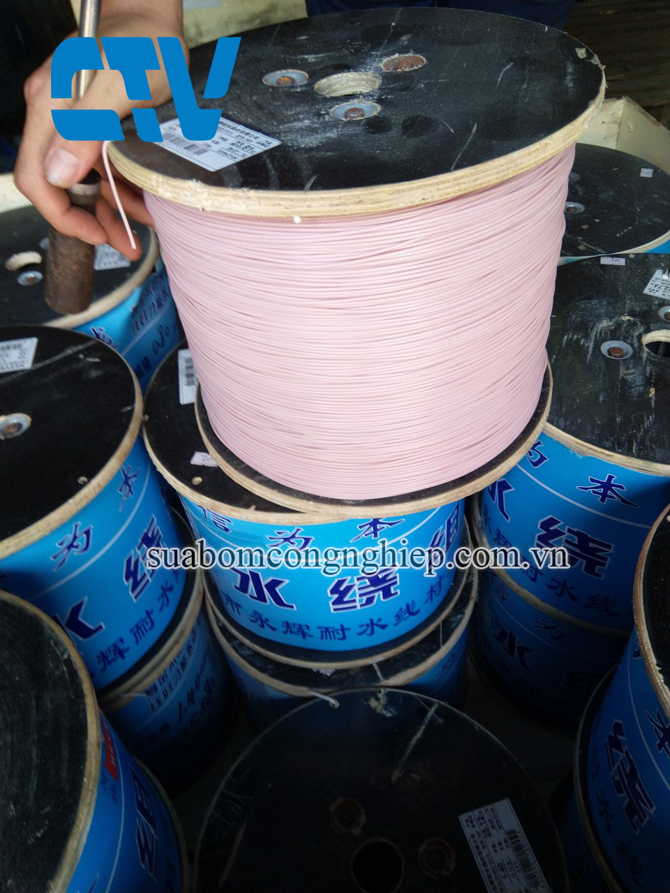 cuong-thinh-vuong-don-vi-cung-cap-day-dong-boc-nhua-uy-tin-voi-gia-tot-nhat