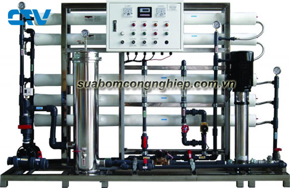 Sửa máy bơm hệ thống lọc nước RO nhanh chóng, giá rẻ tại Hà Nội