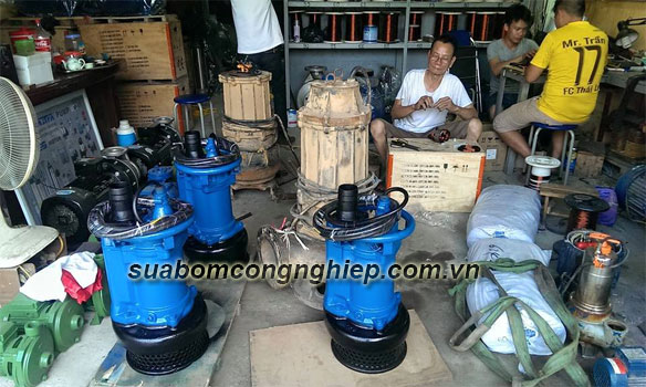 dia-chi-sua-may-bom-nuoc-thai-tsurumi-uy-tin-tren-khap-ca-nuoc