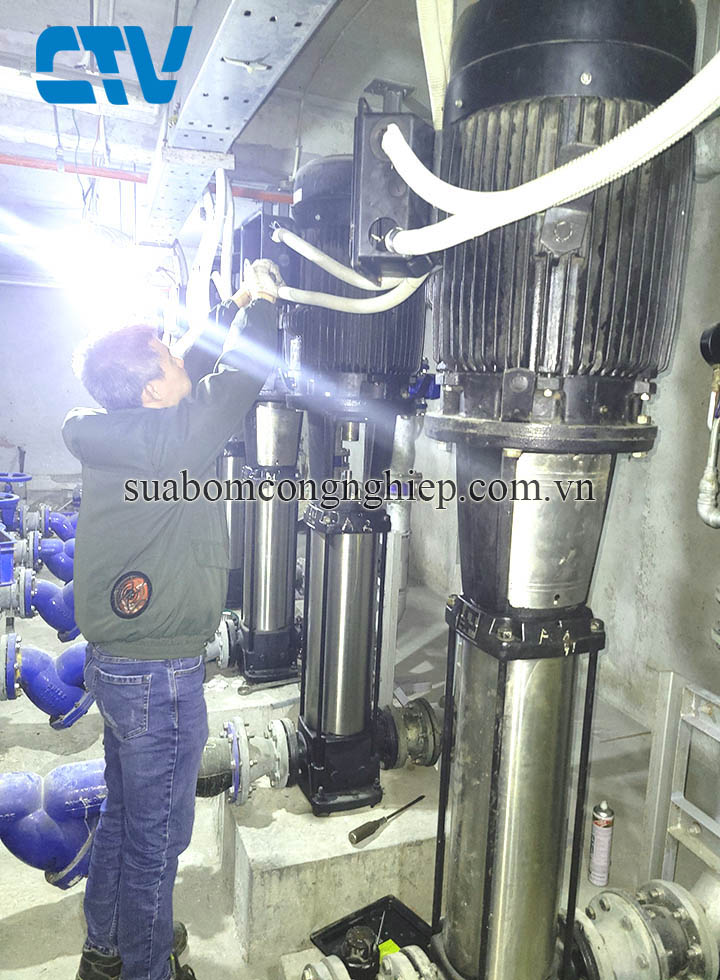 sua-chua-bao-duong-may-bom-truc-dung-ebara-chuyen-nghiep